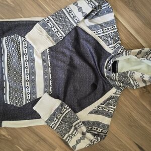 Hooey Black and Cream Patterned Sweater